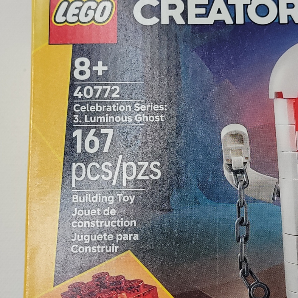 LEGO Luminous Ghost - Picture 2 of 6
